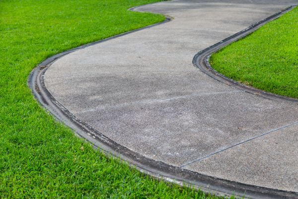 Concrete Sidewalk Construction in Palm Springs