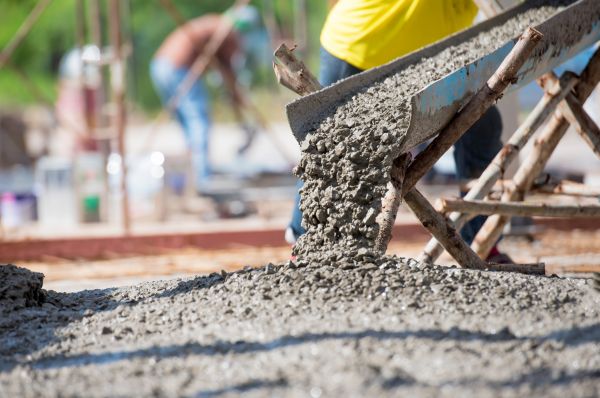 Backyard Concrete Pouring in Palm Springs