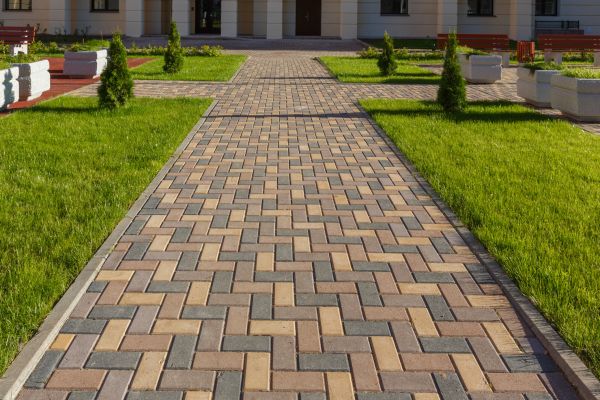 Paved Walkway Service in Palm Springs