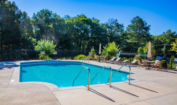 Cost of Pool Paving Installation in Palm Springs
